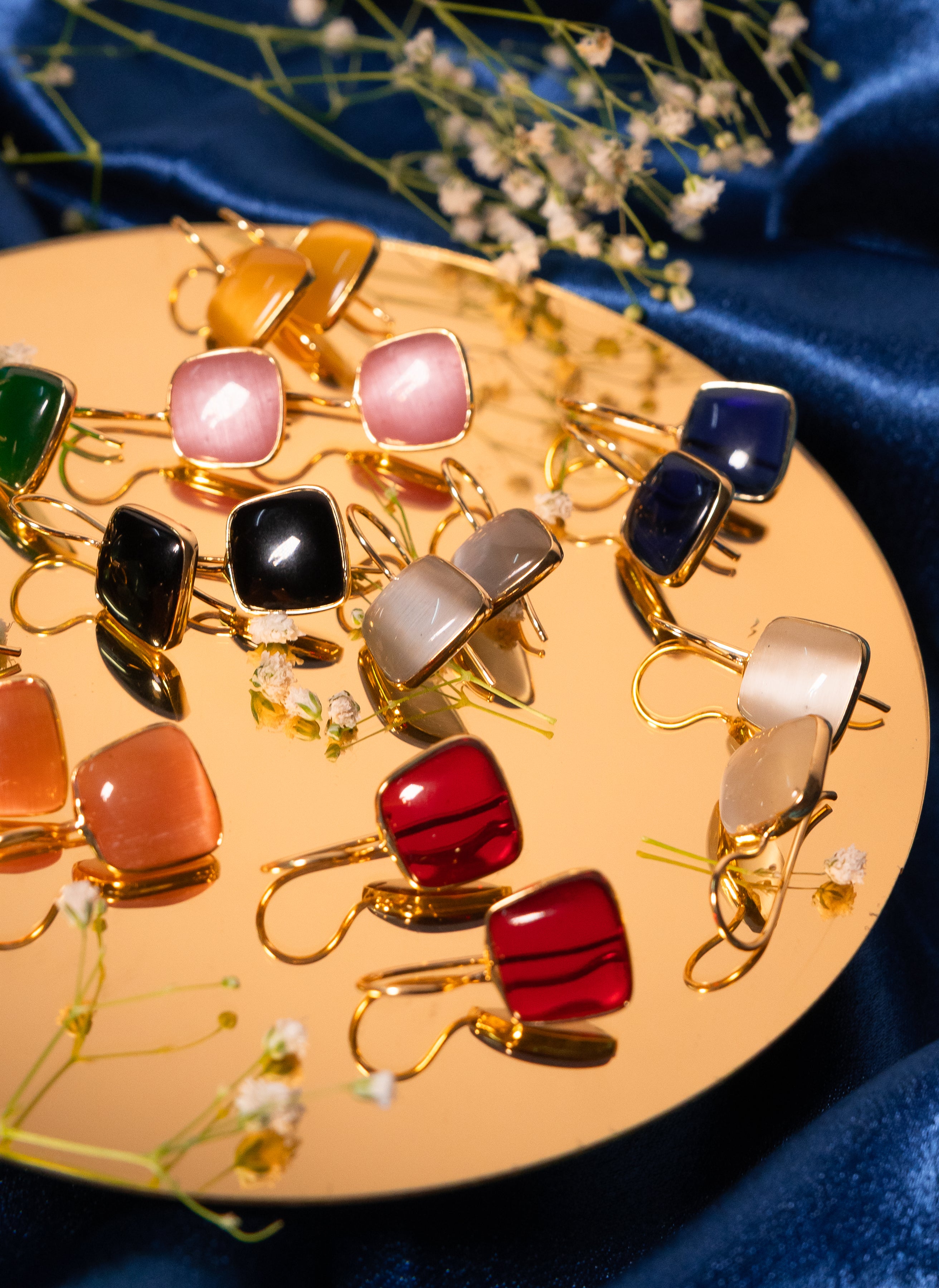 Mohanna’s Prism Glow Earrings
