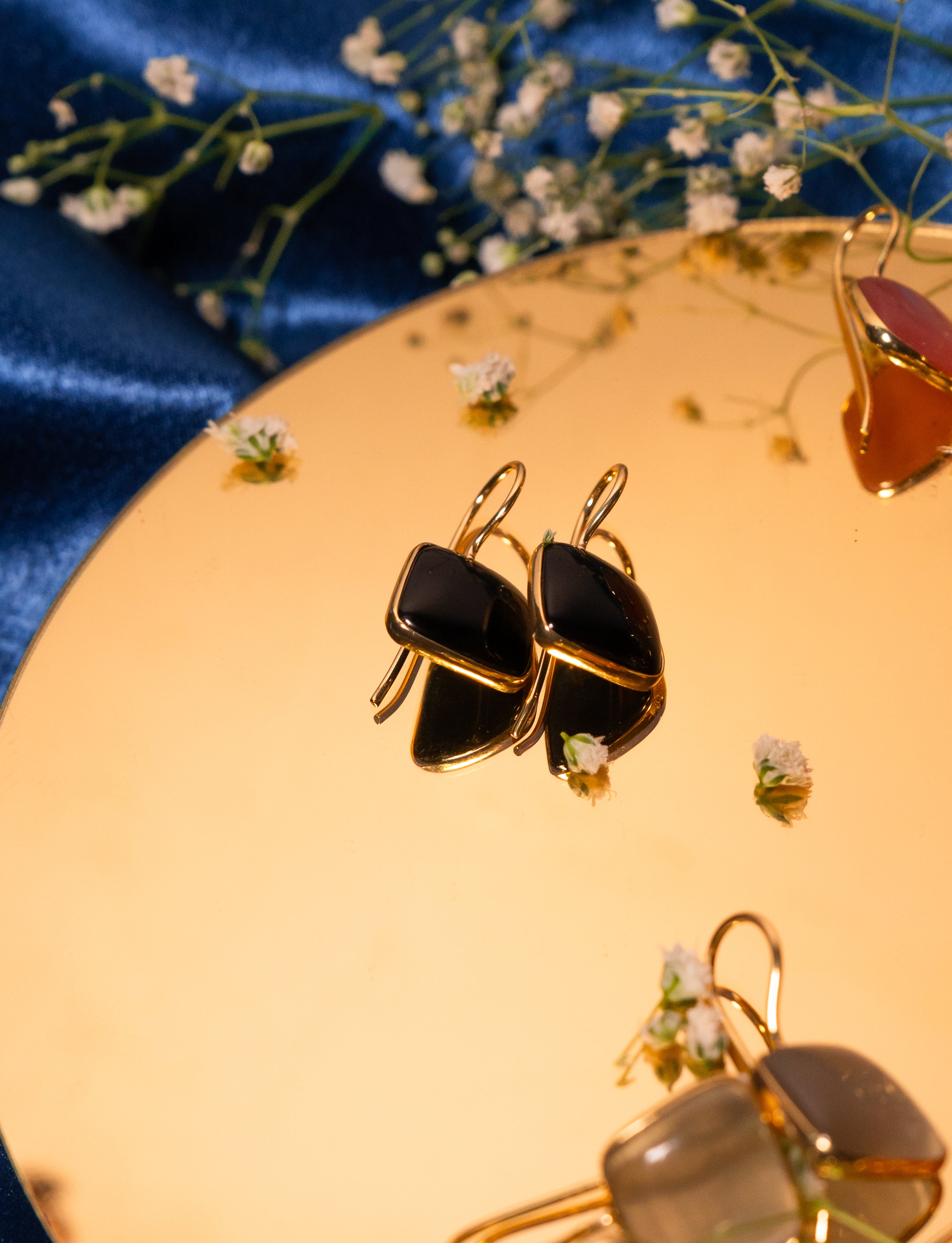Mohanna’s Prism Glow Earrings