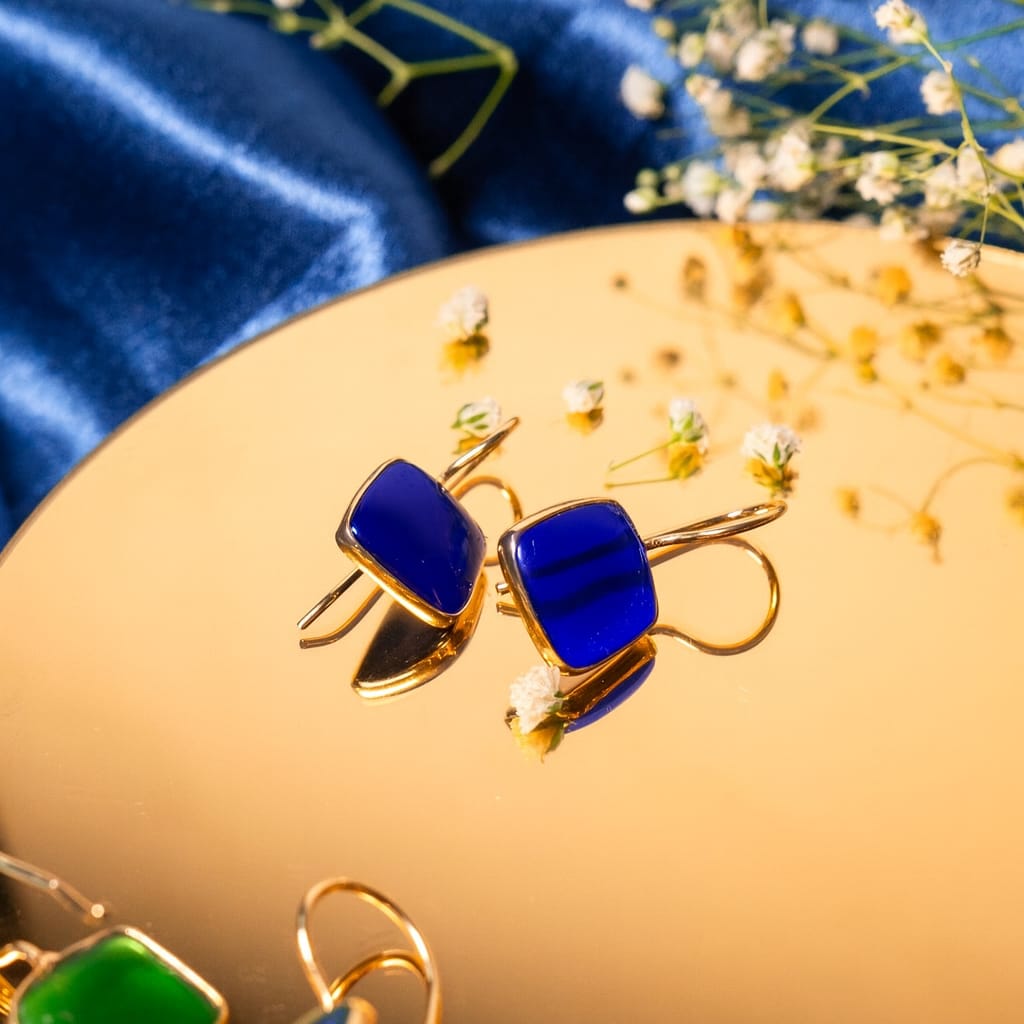 Mohanna’s Prism Glow Earrings